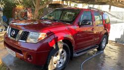 نیسان پاسفایندەر